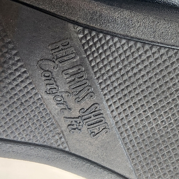 Red Cross Comfort Fit Women Black Loafer Cushion Insole Leather Upper Sz 8 (EUC) - Picture 12 of 13